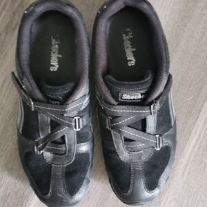 Women's Skechers speedster dart athletic running training shoe. Size 7.5. EUC